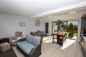 Kitchen/Lounge/Diner- click for photo gallery